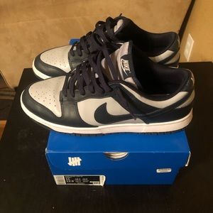 Selling my Nike Dunks Georgetowns in good condition lost the original box